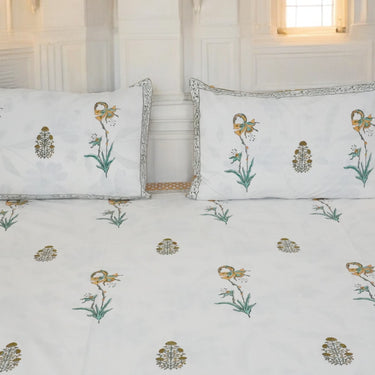 hand block printed premium cotton king size bedsheet | focus view