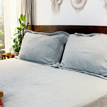 bue velvet self bedsheet | front