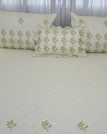 green leafy 4 piece embroidered bedcover set - focus view